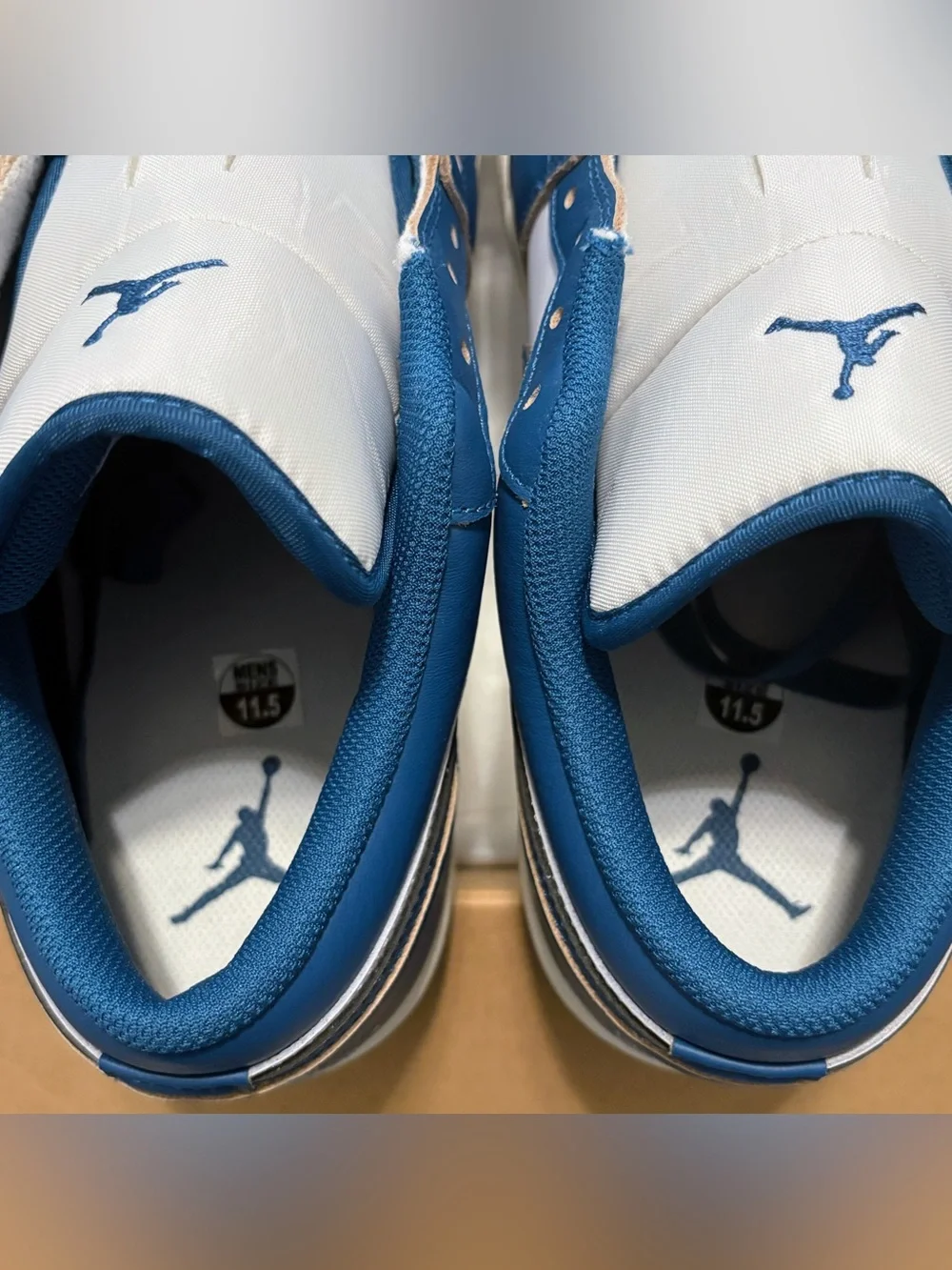 New Mens 11.5 Air Jordan 1 Low SE Industrial Blue OG Box